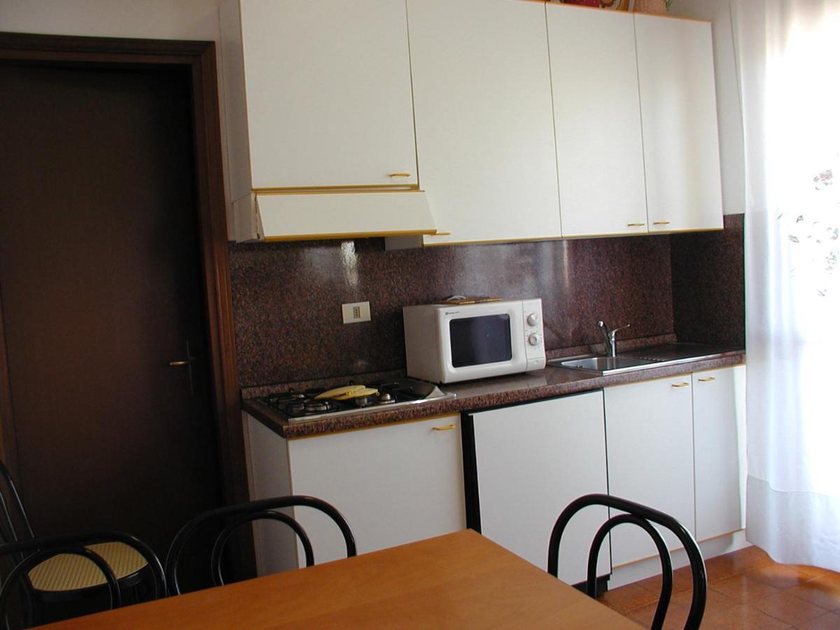 Residence Valbella Con Piscina Μπιμπιόνε Εξωτερικό φωτογραφία